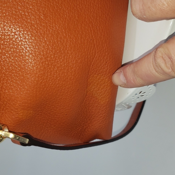 Michael Kors Orange Leather Crossbody bag with strap & tassle. - Picture 13 of 13